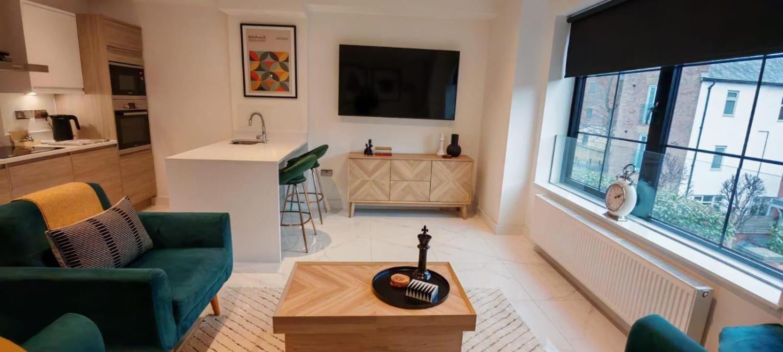 צ'סטר Luxury Apartment: City Centre, Stylish, Modern מראה חיצוני תמונה