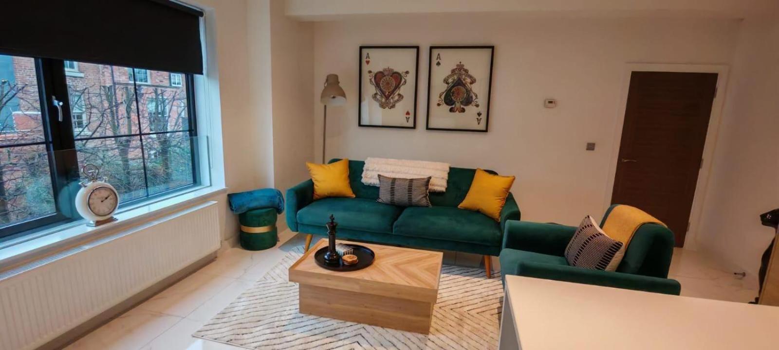 צ'סטר Luxury Apartment: City Centre, Stylish, Modern מראה חיצוני תמונה